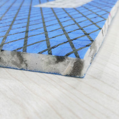 Melhore o seu piso com um tapete insonorizado de 0,8 mm a 1 mm de espessura e estilo moderno