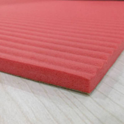 Melhore o seu piso com um tapete insonorizado de 0,8 mm a 1 mm de espessura e estilo moderno
