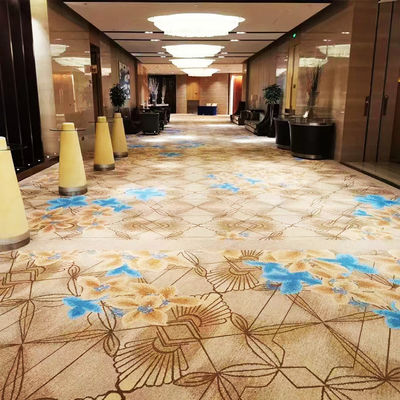 Tapete de hotel de nylon de pilha média para corredores de design personalizado e piso de parede a parede
