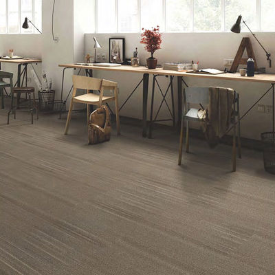 50x50 Quadrado PVC Poliéster Polipropileno Loop Pile Piso Carpet Tiles para sala de estar Cozinha Sala de jantar Lava-se