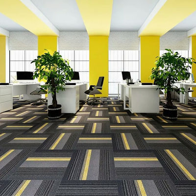Medium Pile Moderno Abstract Padrão PVC Carpet Tiles para escritório sala de estar corredor