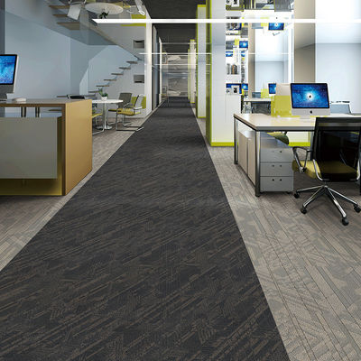 Commercial Moderno de Nylon Carpet Tiles Tufted Abstract Cushioned 50x50 PVC PP para Hotel