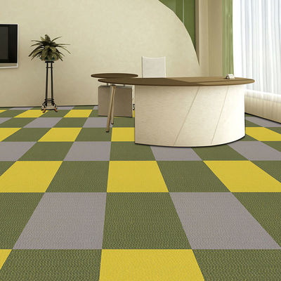 Tapete de alta qualidade de nylon PP azulejos comerciais de tapete para decoração personalizada quarto de hotel