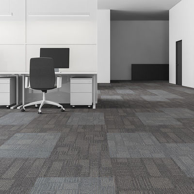 Portais impermeável de nylon quadrado ou retangular forma de PVC Modular Office Carpet Tile 50 * 50cm