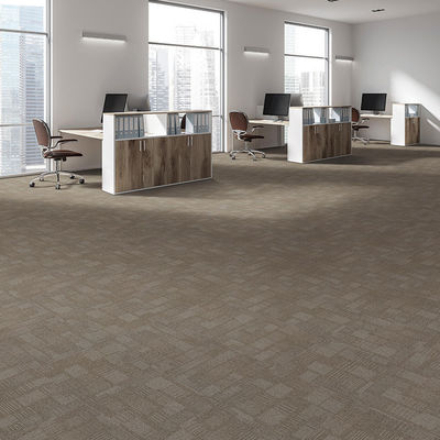 Portais impermeável de nylon quadrado ou retangular forma de PVC Modular Office Carpet Tile 50 * 50cm