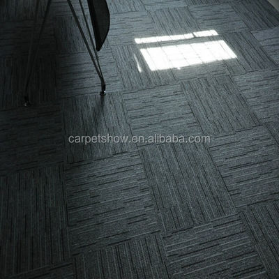 Comércio de azulejos de carpete modulares 100% de polipropileno PVC para pisos de oração de escritório