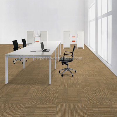 50*50cm Tufted Modern Office PP Carpet Tile com Bela Cor