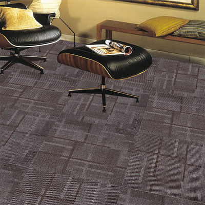 Loop Pile Construção Carpet Tiles Super Setembro PVC Backing 50x50 PP Carpet Floor