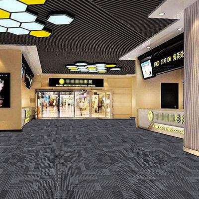 Construção de vários níveis de estilo moderno grão carpete telha para espaço de apresentação de teatro