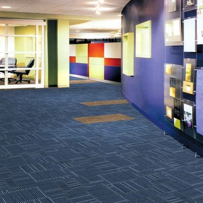 50x50cm de papel higiénico lavável, sala de conferências, carpete comercial, com peso de pilha de 520g/m2