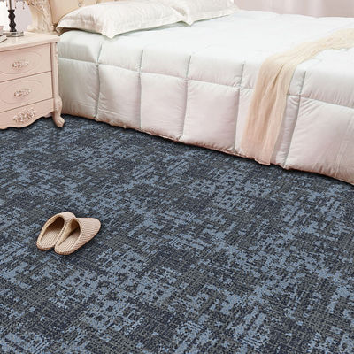 Jacquard Loop Pile Cinema Corridor Tapete com 5,5 mm de altura de pilha e 950 g/m2 de peso de pilha