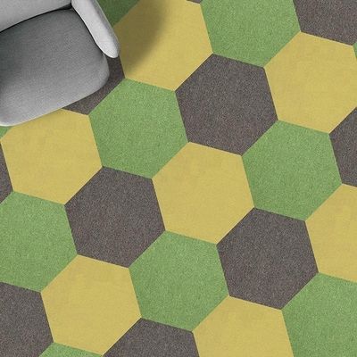 Hexagon Commercial 100% SD Nylon Carpet Tile Floor Carpet Machine Tufted para Durabilidade