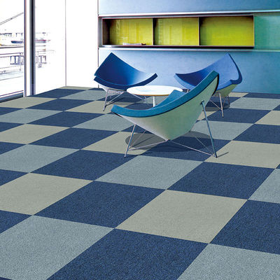 Quadrados Carpetes de escritório de nylon à prova de fogo para piso Carpetes comerciais de escritório