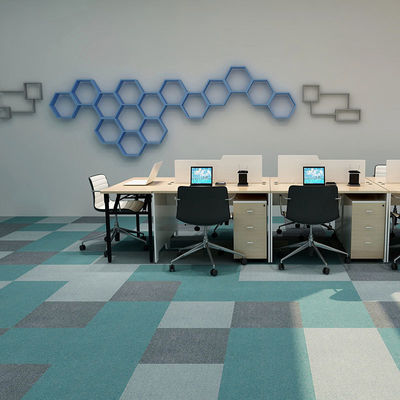 Empréstimo de escritório de 50x50 azulejos de carpete com 450g/m2 peso de pilha a granel