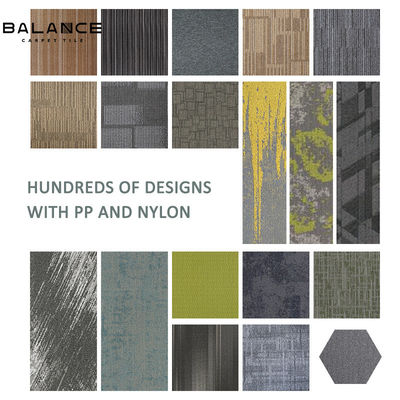 Carpetes quadrados de escritório 50x50 com design moderno e alto tráfego