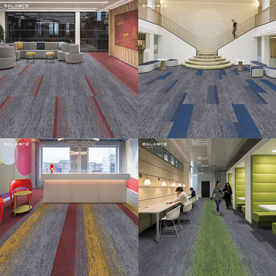 Peso total 4500g/m2 ± 3% PVC Carpet Tiles 25x100 Tufted Puzzle Pattern para comercial