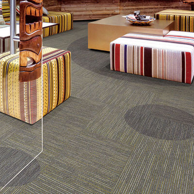 Medium Pile Plain Line Style Feito Nylon/PP Office Carpet Tiles para Casa a partir de personalizado
