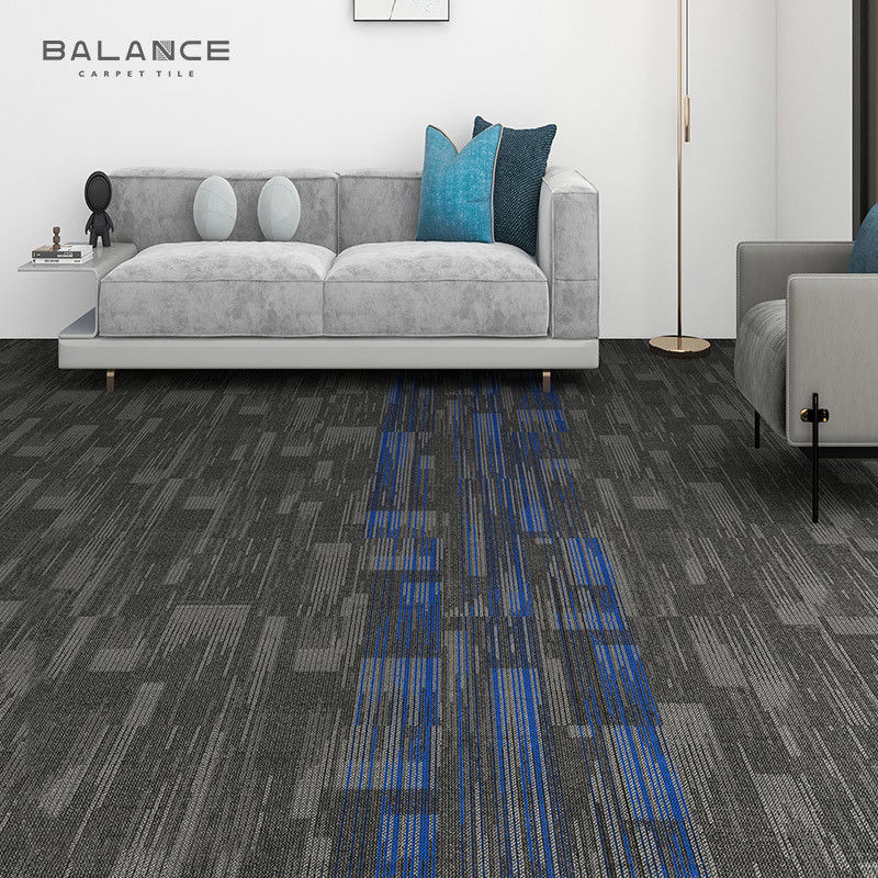 Escritório Moderno Large Tile Tapet Lavável Nylon com Loop Cut Tufted Pile Padrão Geométrico