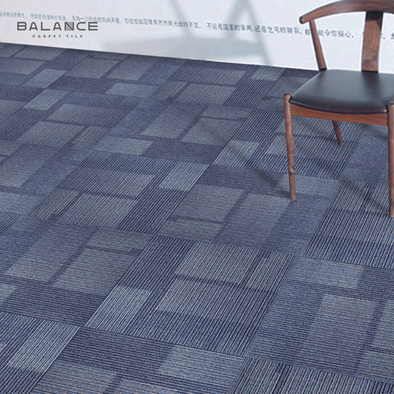 Área de negócios colorido Nylon PP Office Carpet Tile com material de suporte de PVC