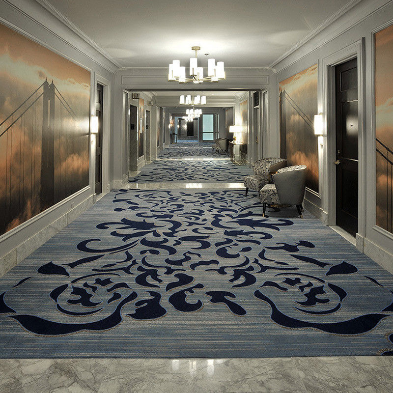 Tapete de hotel personalizado de parede a parede Design de broadsloom para piso de corredor à prova de fogo
