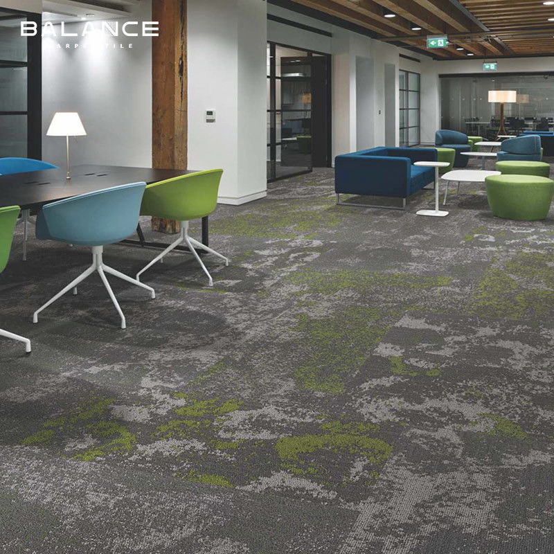 Medium Pile Colorpoint Soundproof Lavável Quadrado Sala de escritório Carpetas comerciais