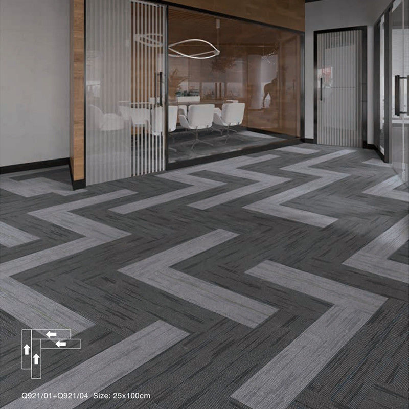 50x50cm Medium Pile Abstract Pattern Custom Carpet Tile para design de escritório em casa moderno