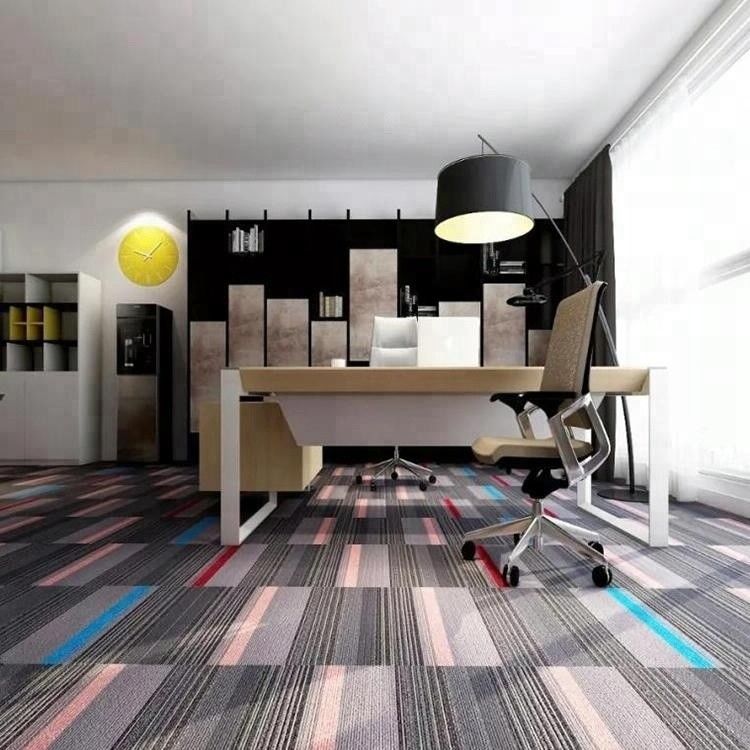 50x50 Chapa de carpete de nylon para escritório Altura da pilha 4.0 /-0.5mm Eficiência da sala comercial