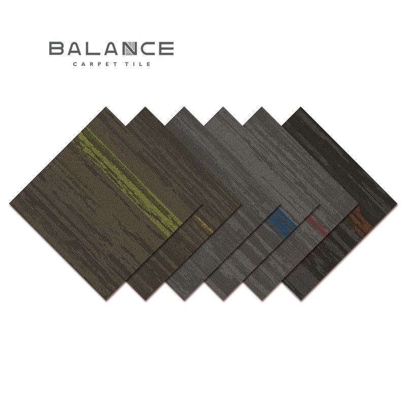 OEM PP Office Modular Carpet Tiles em Estilo Oriental e Design Tufted para Comercial